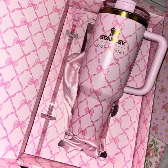Stanley x Loveshackfancy 40oz quencher tumbler baby bow zip/ pink peppermint cup - Picture 6 of 7